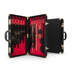Bedroom Fantasies bondage koffer 13 stuks met rundleer items