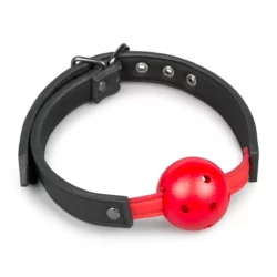 Rode ball gag van Easytoys Fetish met gladde PVC bal en verstelbaar kunstleren riempje