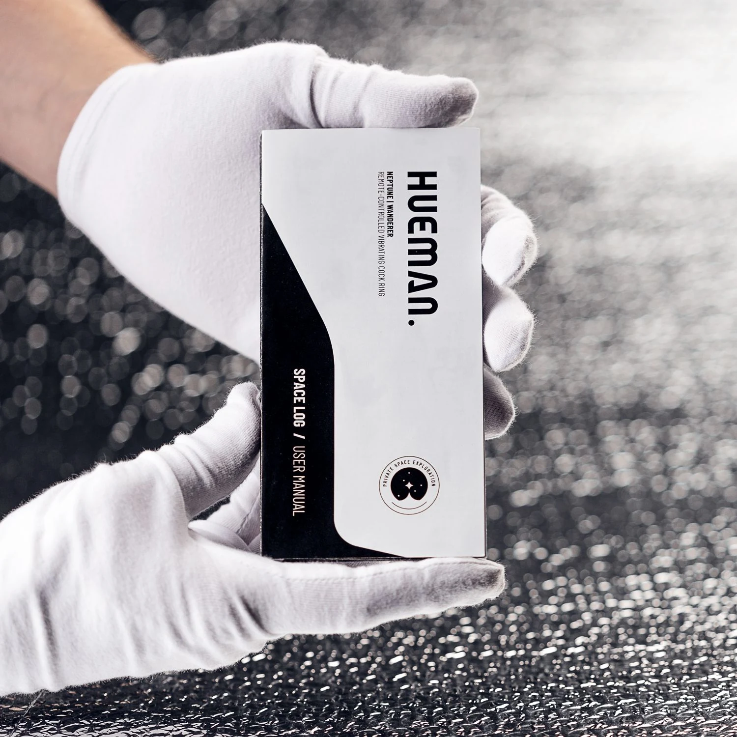 Paarse anaal toy van Hueman met wireless bediening