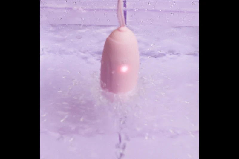LUV EGG Zwart oplaadbaar vibratie eitje met 10 standen