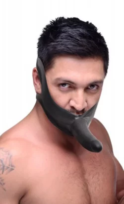 Master Series mondknevel met dildo in zwart latex