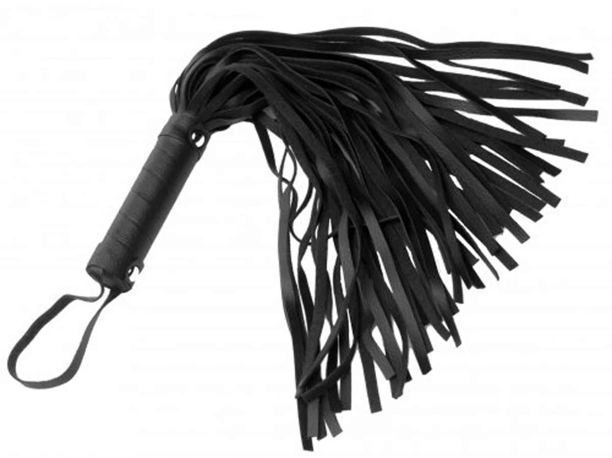 Pleather Pleasure Mini Flogger zwart kunstleer met handvat en zilveren studs